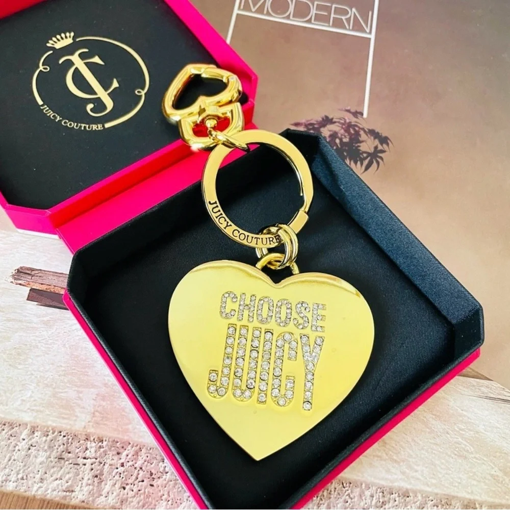 Y2K Vintage Juicy Couture‎ Heart Shaped Keychain